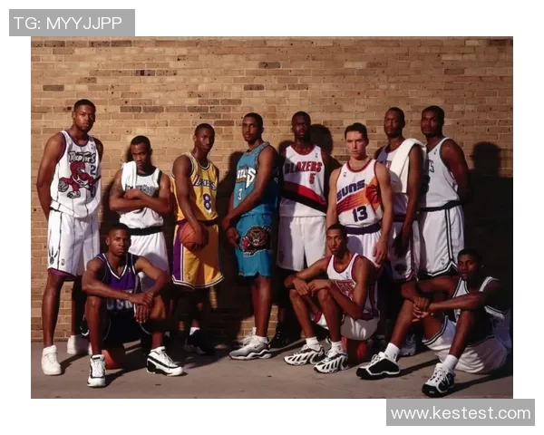 今日焦点之战：湖人强势出击挑战对手 引爆全场篮球激情